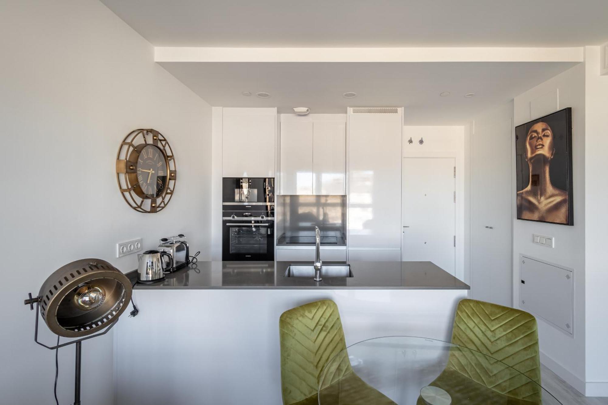 Ferienwohnung Malaga Skyline 1 Pool & Parking Free Exterior foto
