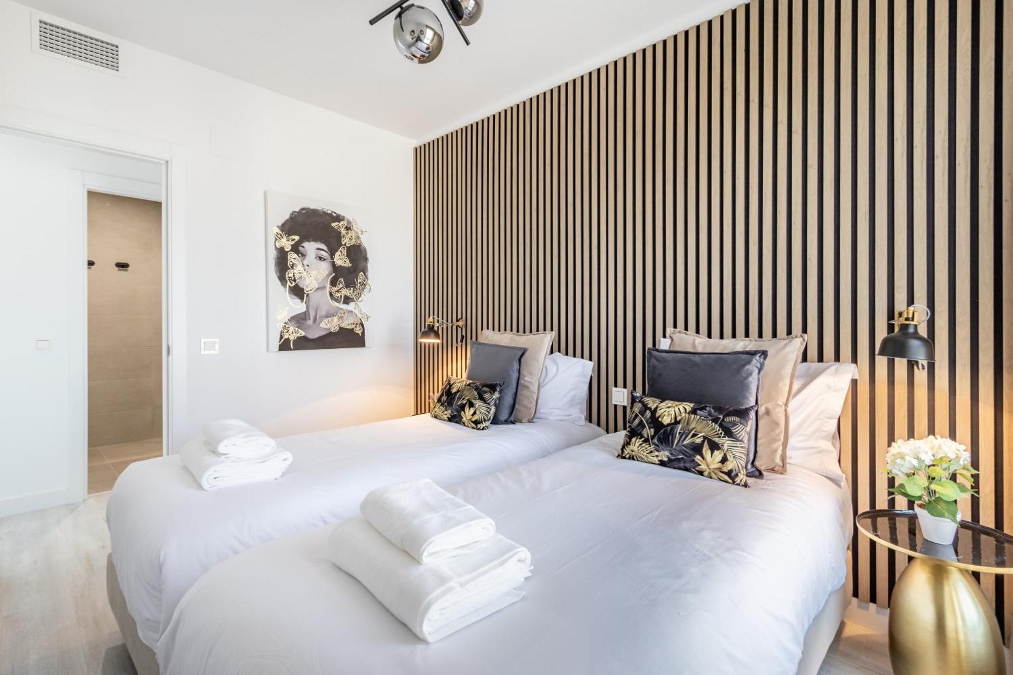 Ferienwohnung Malaga Skyline 1 Pool & Parking Free Exterior foto