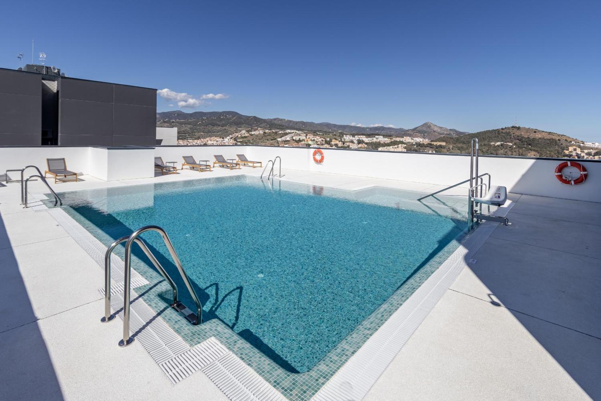 Ferienwohnung Malaga Skyline 1 Pool & Parking Free Exterior foto